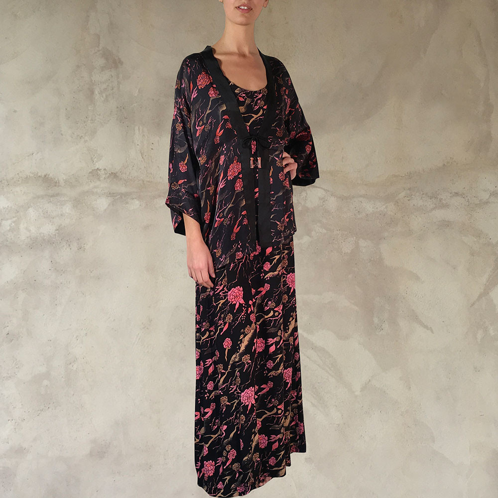 Completo kimono e abito lungo nero Fabiana Boente